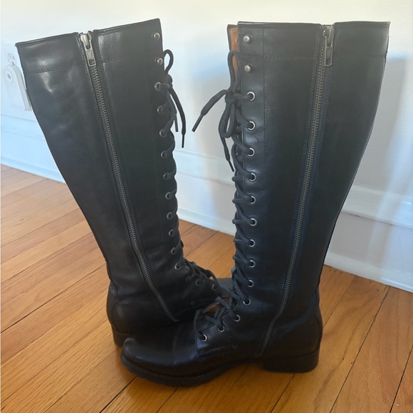 Frye Melissa Black Lace Up Boots - Picture 3 of 6